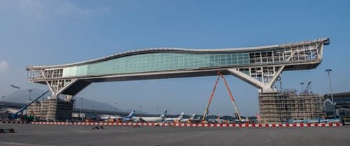 HONG KONG’S SKY BRIDGE TAKING SHAPE AHEAD OF 2020 OPENING