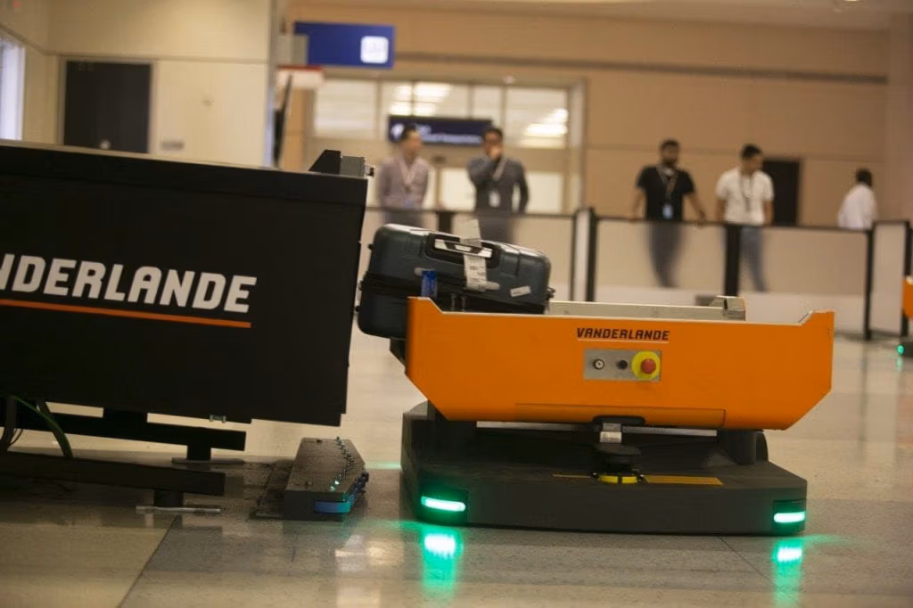 DFW COMMENCES TRIAL OF AUTOMATED BAGGAGE VEHICLES