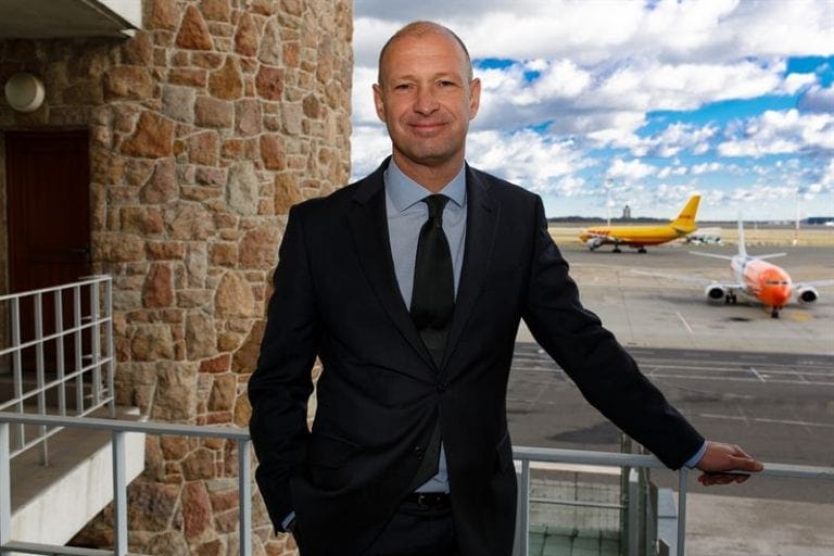 LAMMERS TO REPLACE KERKLOH AS BOSS OF MUNICH AIRPORT