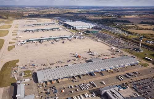 LONDON STANSTED SEEKING OPERATOR FOR NEW DRIVE-THROUGH F&B OUTLETS