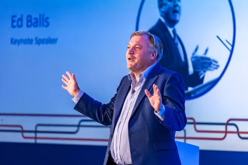 ED BALLS GUEST OF HONOUR AT GATWICK’S TRANSPORT FORUM