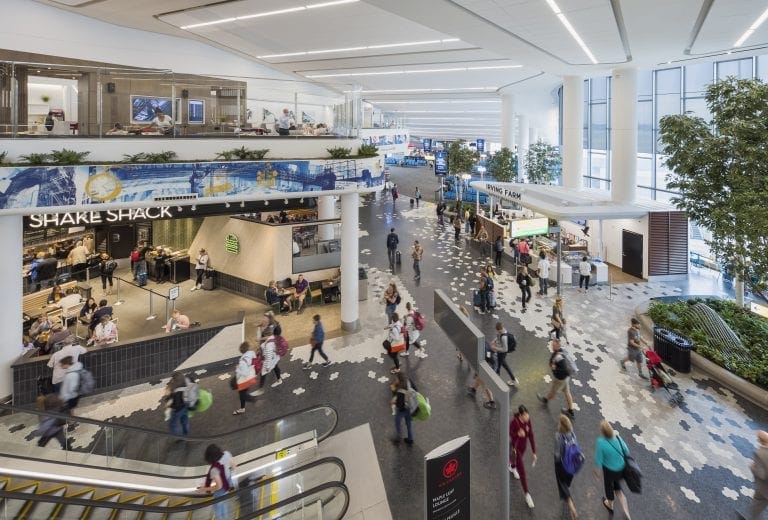 No more plastic straws in New York LaGuardia’s Terminal B