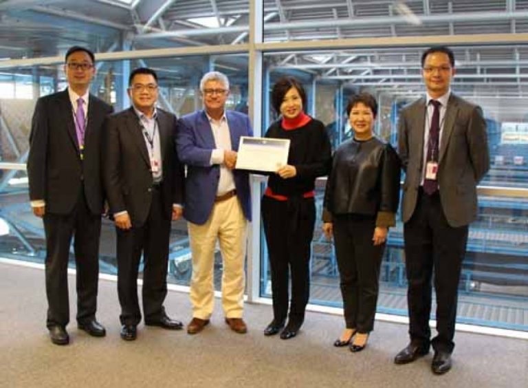 HONG KONG CARGO HANDLER BECOMES FIRST AT AIRPORT TO RECEIVE PHARMA HANDLING CERTIFICATION