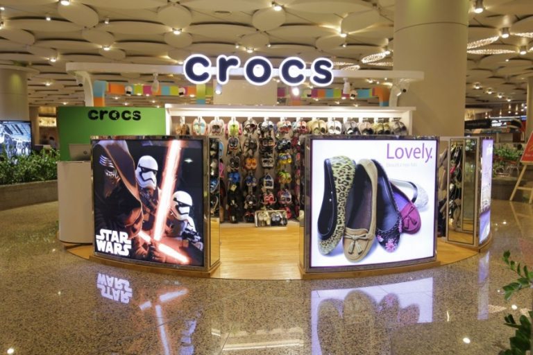 NEW CROCS STORE OPENS IN MUMBAI-CHHATRAPATI SHIVAJI’S TERMINAL 2