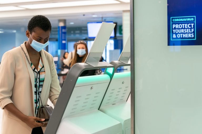 No correlation between COVID-19 infection rates and passenger traffic