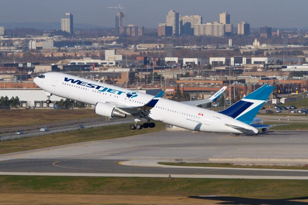 Canadian government working on assistance package for aviation industry