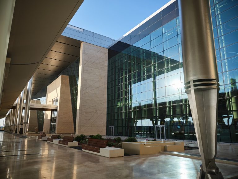 End of month opening date for Bahrain’s new terminal
