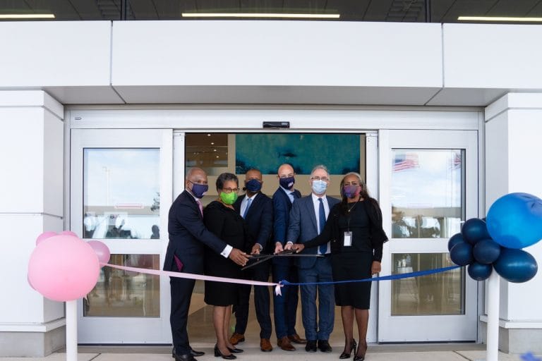 Bermuda’s new airport terminal proves popular with passengers
