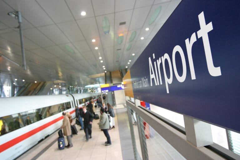 Collaboration key to enhancing intermodal experience for passengers