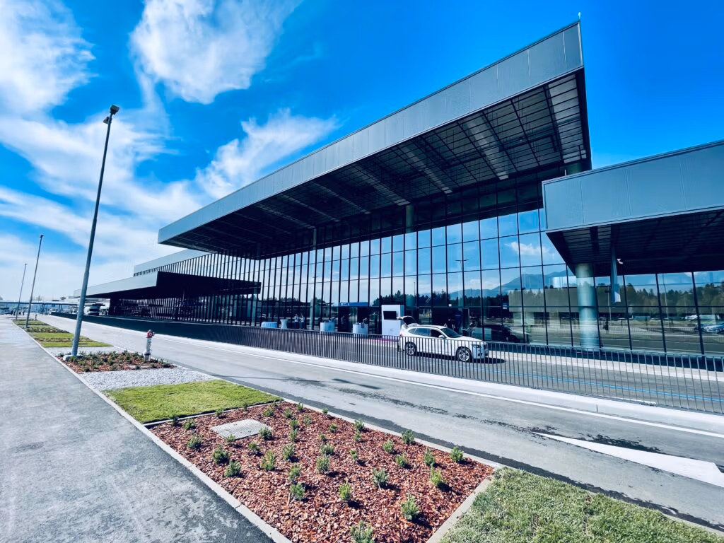 Slovenia’s Ljubljana Airport unveils new showpiece terminal