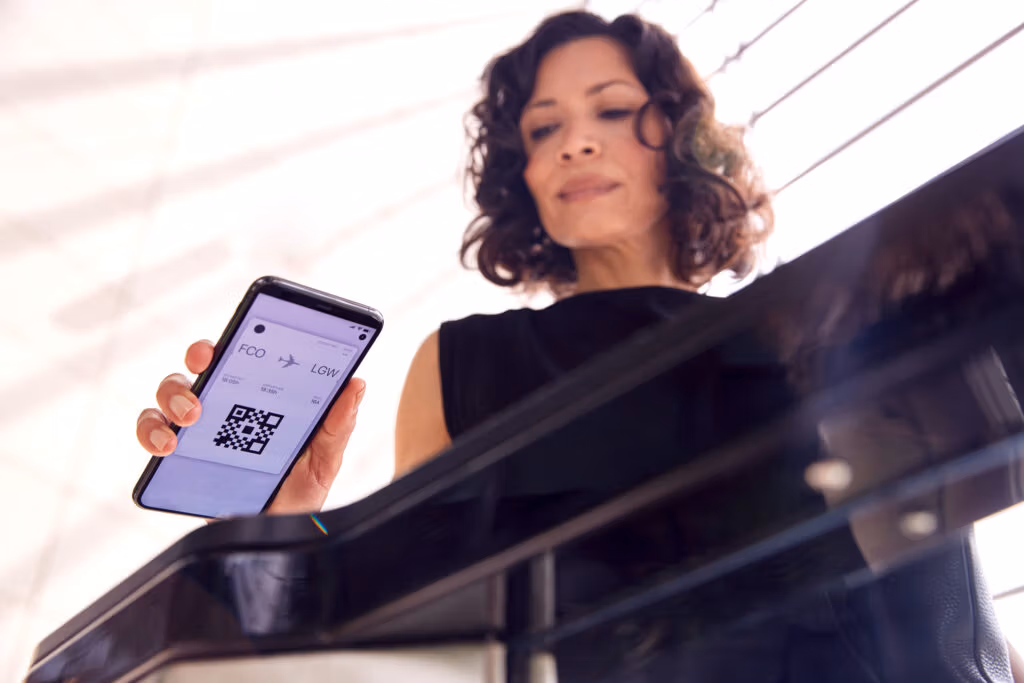 Passengers embracing mobile and touchless technologies – new survey