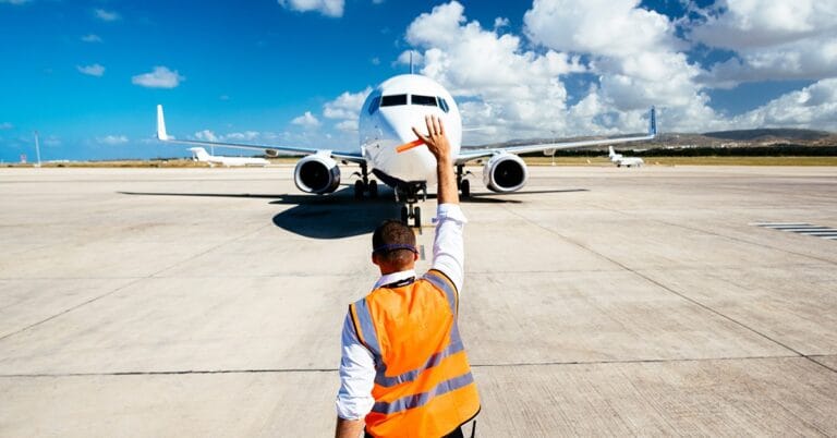 Larnaka and Pafos airports enjoy busiest month of the year