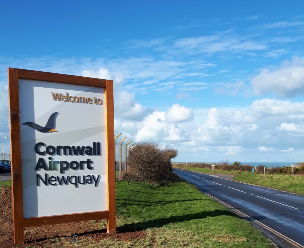 UK government to fund regional air services to Newquay and Dundee