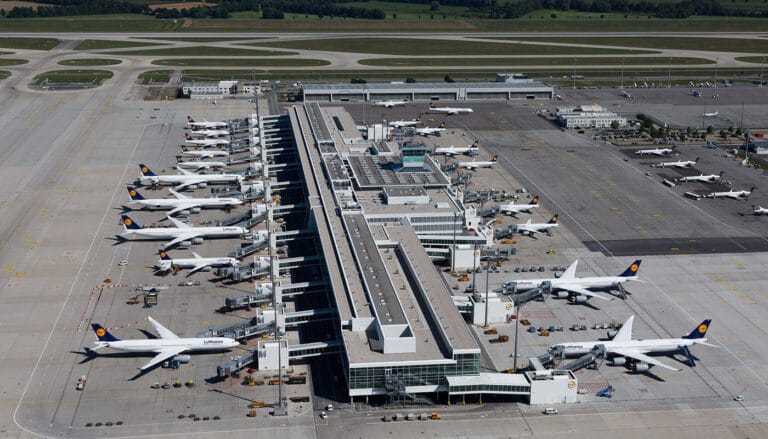 Munich Airport satellite building to partially re-open for US flights