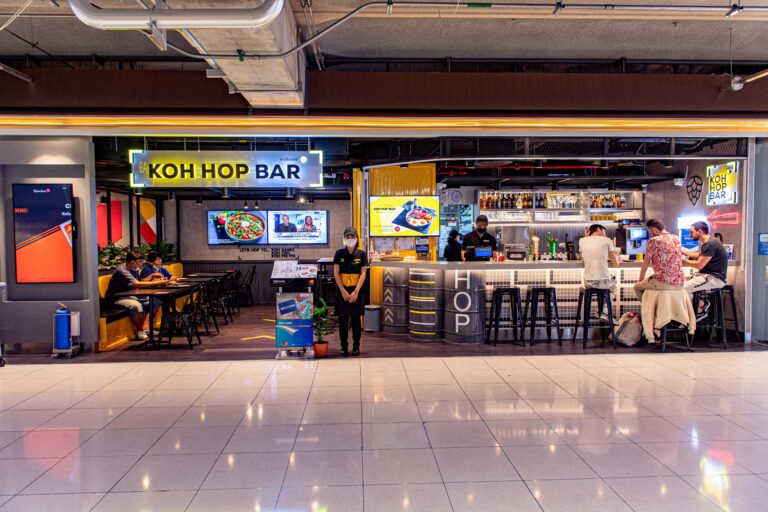 New bespoke Thai food outlets open at Bangkok Survarnabhumi