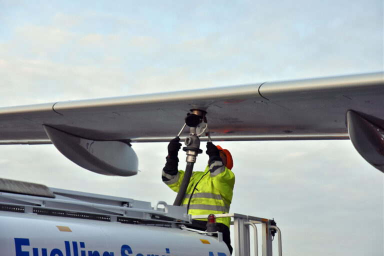 Action needed for UK to meet sustainable aviation fuel targets