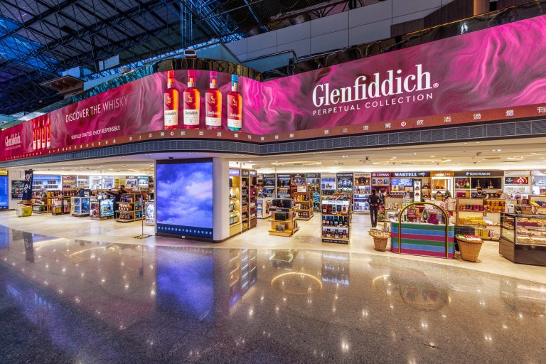 Immersive whisky promotion unveiled at Taoyuan International Airport