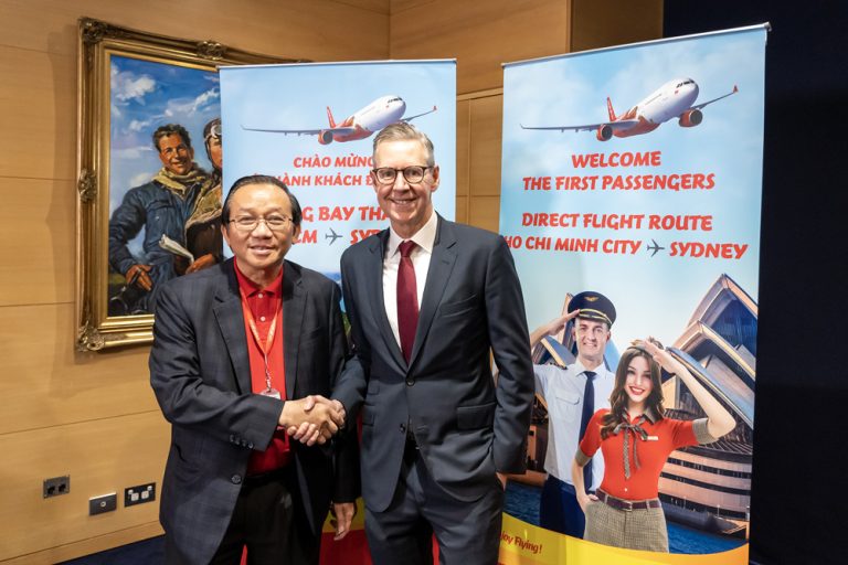 Sydney Airport celebrates the arrival of its 50th airline customer