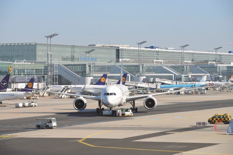 Traffic up at Frankfurt Airport despite flight cancellations due to strikes