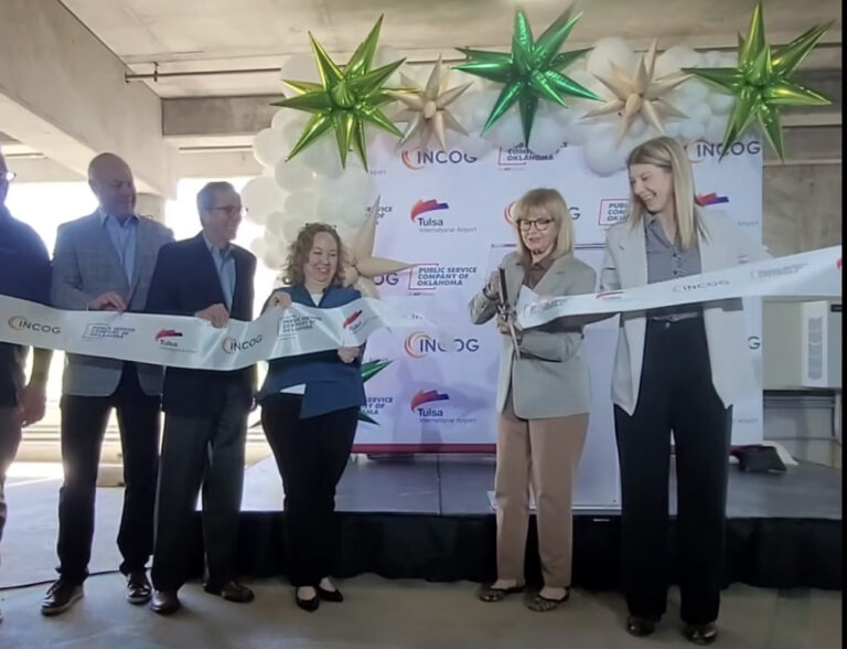 Tulsa celebrates Earth Day by unveiling electric vehicle chargers