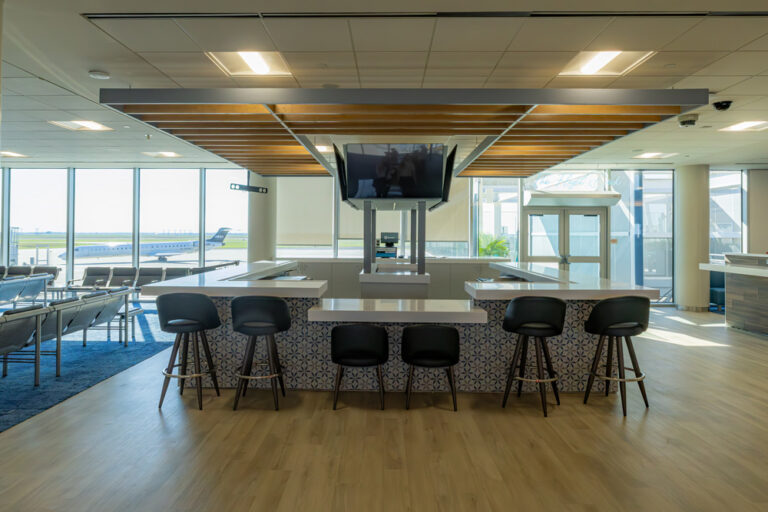 Corpus Christi International Airport unveils new bar and observation deck