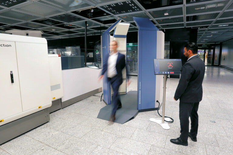 Walkthrough security scanners become reality at Frankfurt Airport