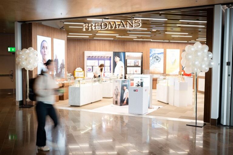 New luxury watch and jewellery store opens at Stockholm Arlanda