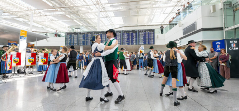 Oktoberfest celebrations begin at Munich Airport