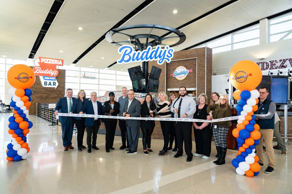 Square pizzas touch down at Detroit Metro Wayne County Airport