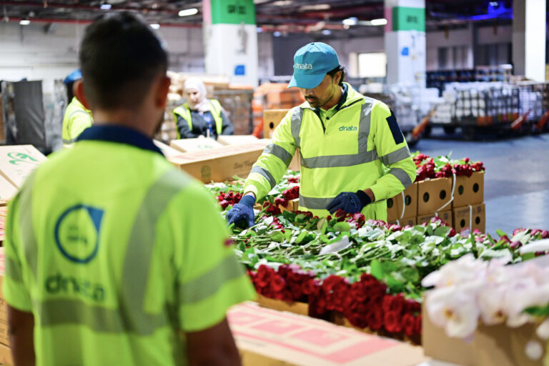 Valentine’s Day flowers fever at dnata’s DXB hub