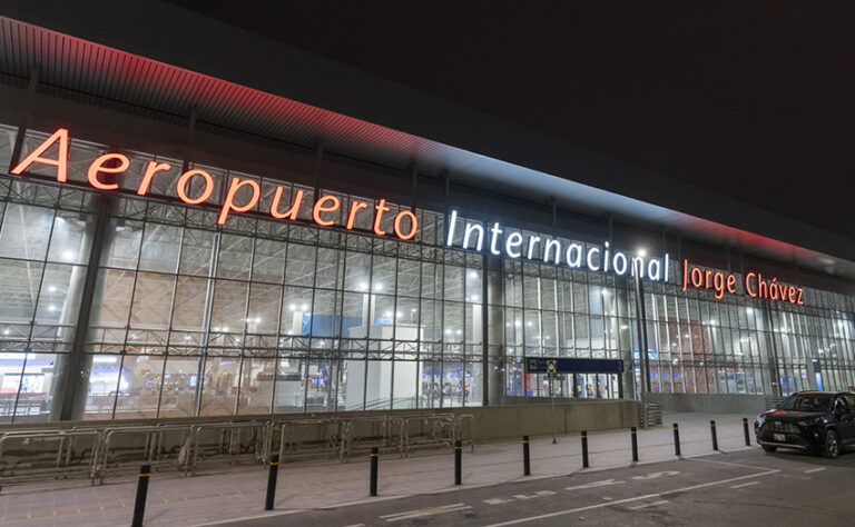 Smart delivery of Lima’s new terminal