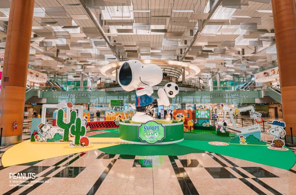 Singapore Changi goes Peanuts crazy this summer