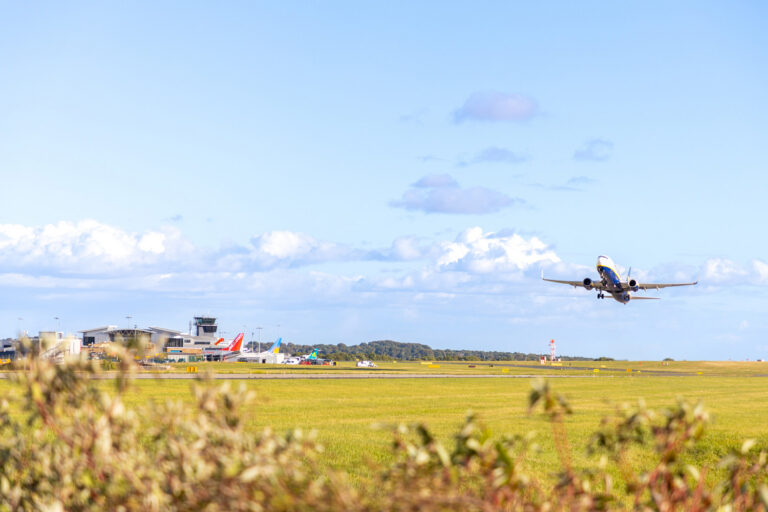 Leeds Bradford Airport seeking to update night flight regulations